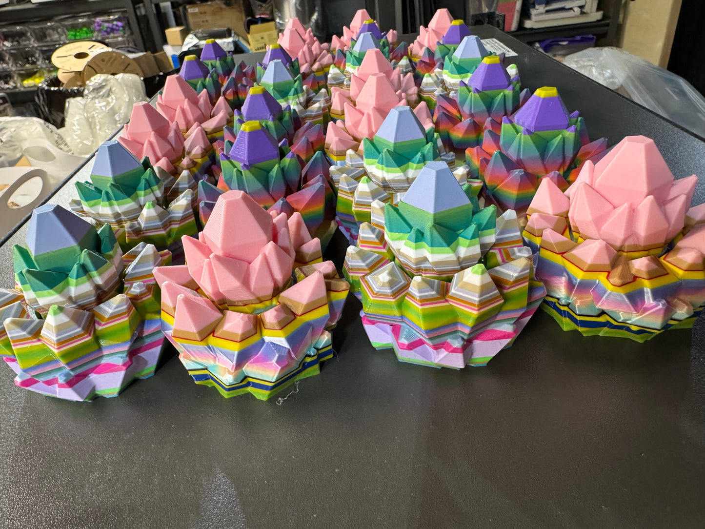 Mystery Color 3D-Printed Spinning Crystal Flushing Fidget - COLORS ARE AT RANDOM