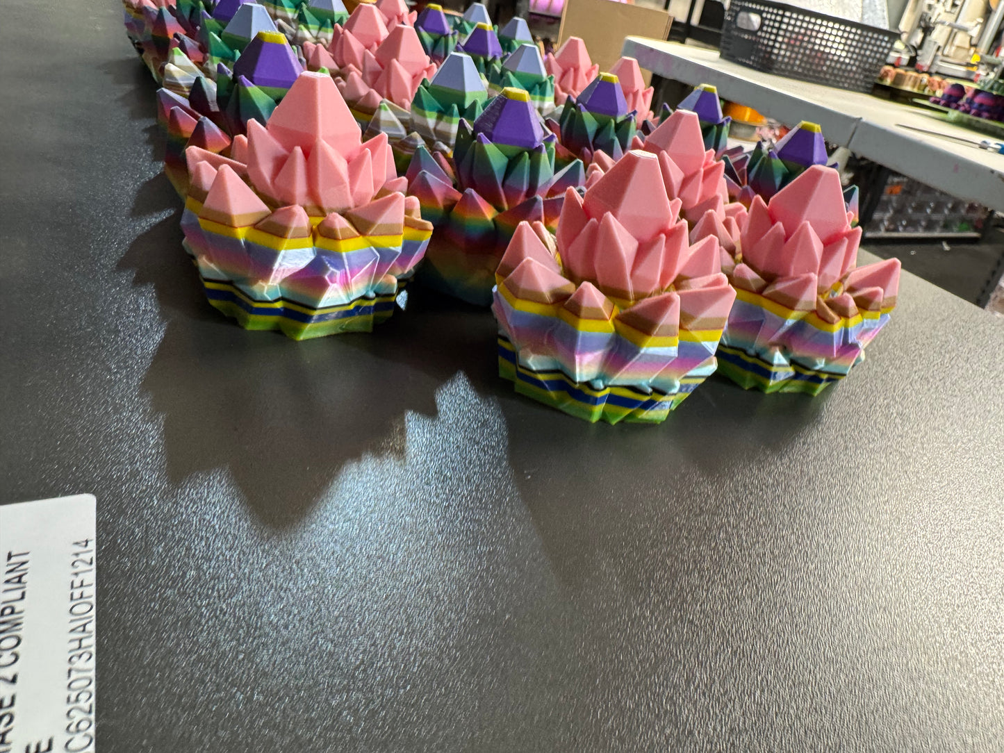 Mystery Color 3D-Printed Spinning Crystal Flushing Fidget - COLORS ARE AT RANDOM